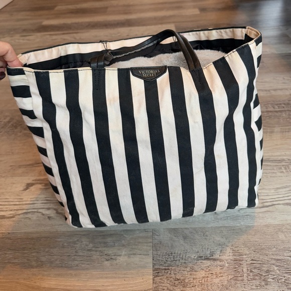 Victoria Secret Canvas Black White Stripe Logo Travel Beach Tote Weekender Bag - Picture 1 of 4